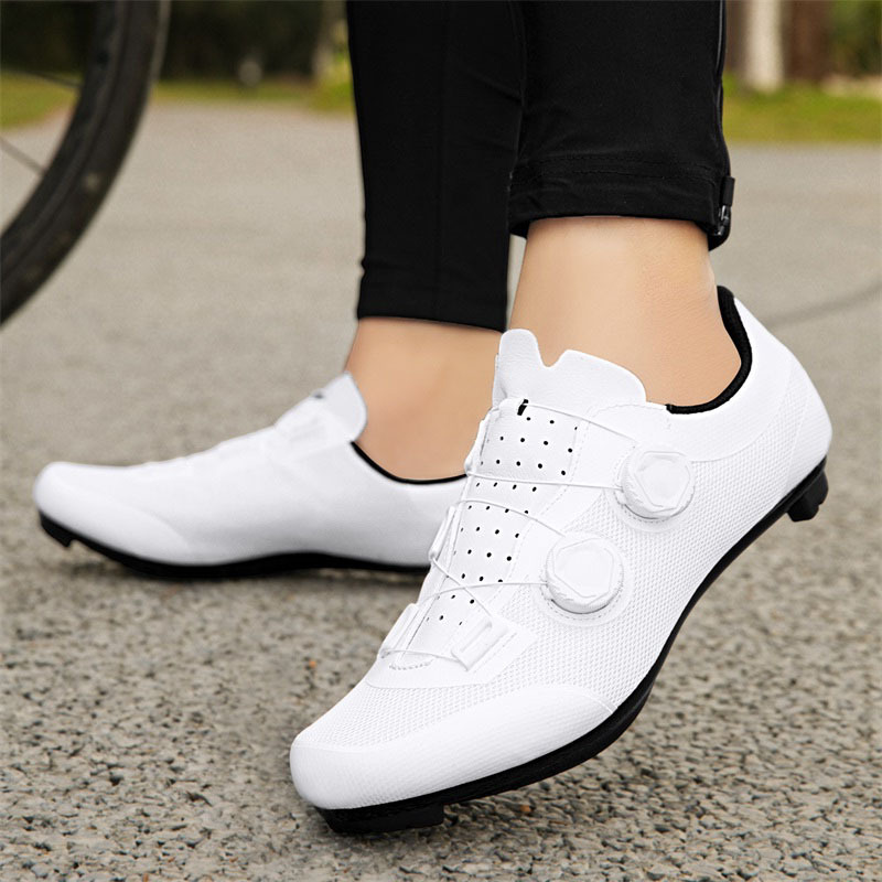 รองเท้าปั่นจักรยาน MTB สำหรับผ - Cycling Commuter Shoes บทวิจารณ์และราคา
