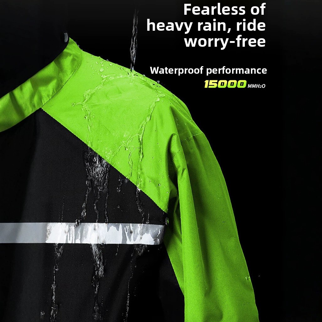 ชุดกันฝนสำหรับมอเตอร์ไซค์แบบทน - Cycling Commuter Rain Jacket บทวิจารณ์และราคา